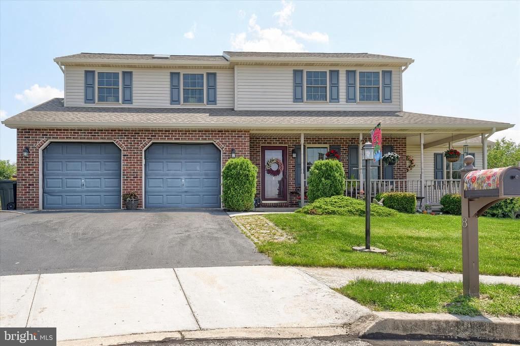 8 Haverford Circle, Manchester, PA 17345 Main Photo