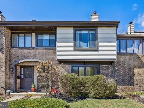 24 INDEPENDENCE PLACE , NEWTOWN, PA 18940
