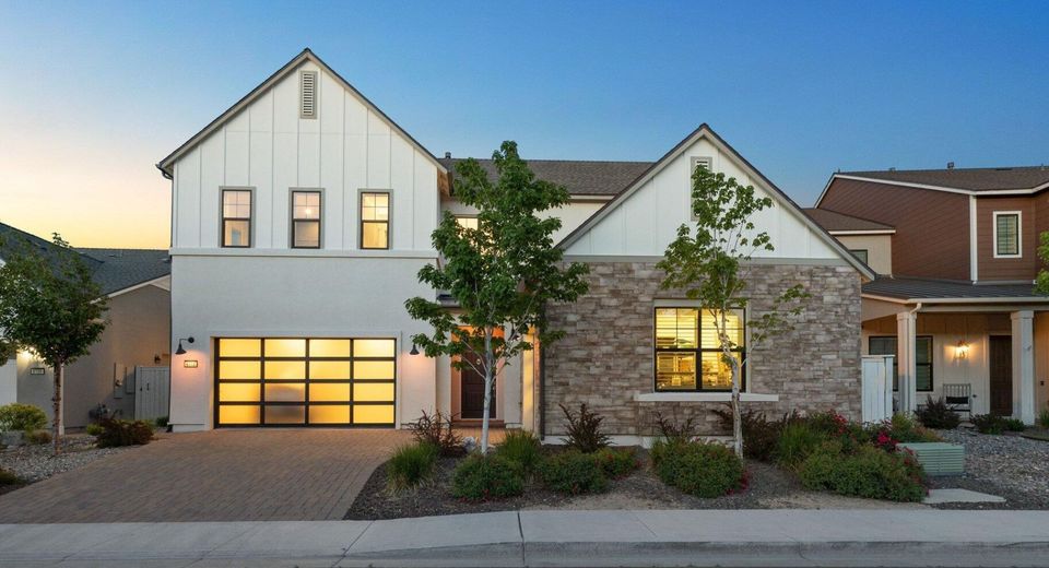 6110 S Pleasant Oak Trail, Reno, NV 89509 Photo