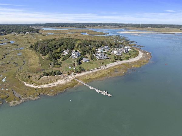 12 Trouants Is, Unit 12, Marshfield, MA 02050