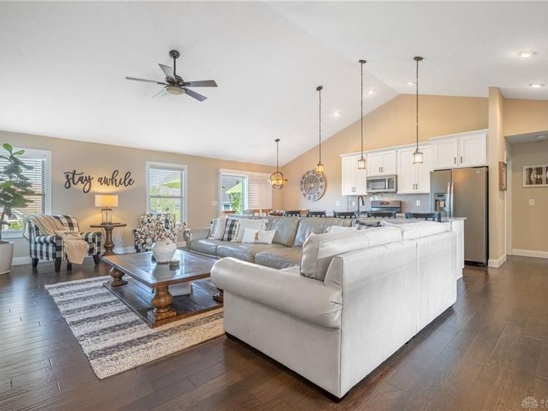 17 Louise Drive, Springboro, OH 45066 Photo 5