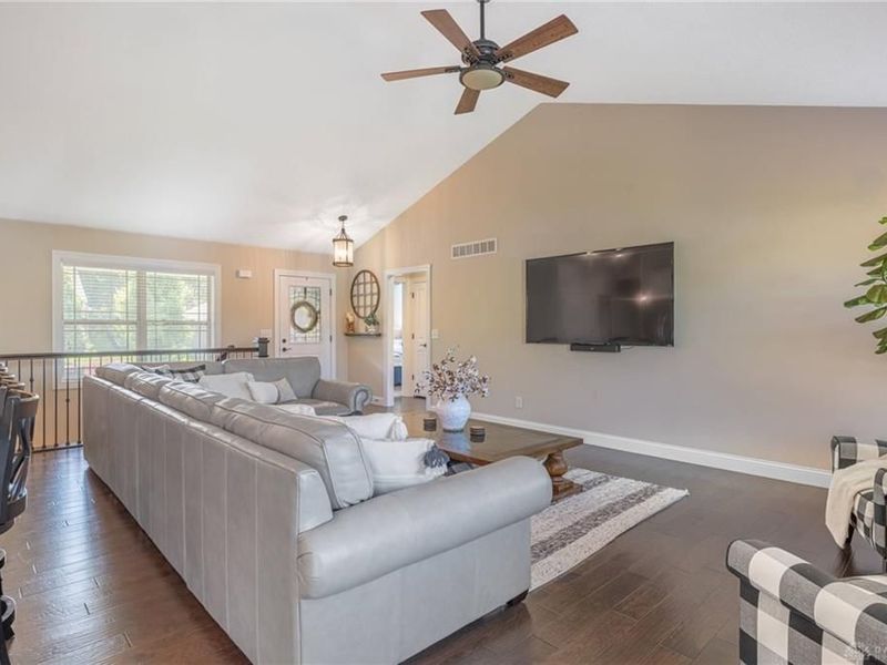 17 Louise Drive, Springboro, OH 45066 Photo 7