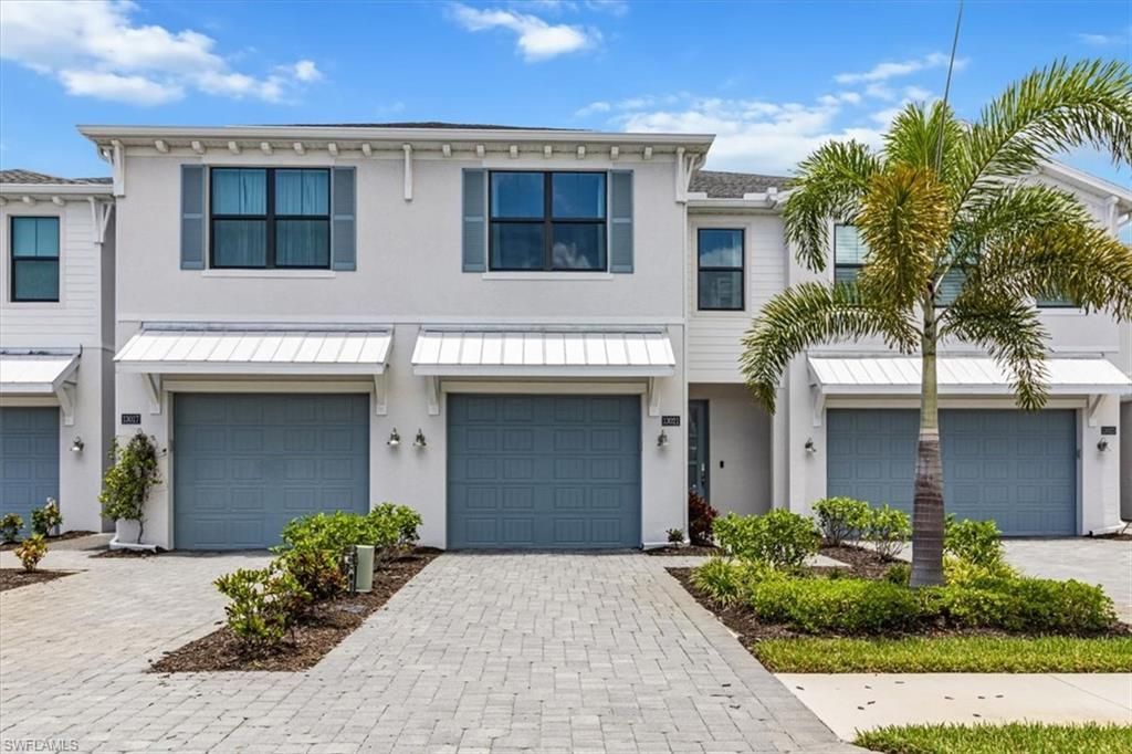 13021 Pembroke Dr, Naples, FL 34105 Photo
