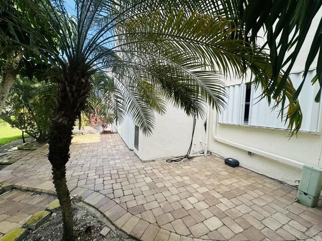2601 NE 3rd Court, Unit 1050, Boynton Beach, FL 33435 Photo