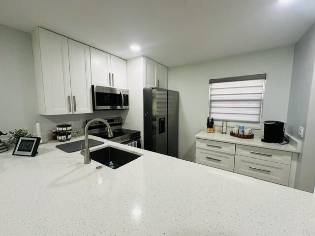 2601 NE 3rd Court, Unit 105, Boynton Beach, FL 33435 Photo
