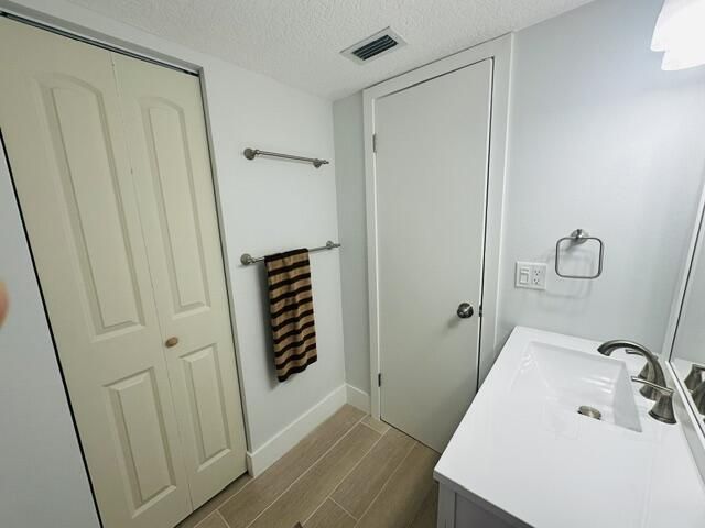 2601 NE 3rd Court, Unit 105, Boynton Beach, FL 33435 Photo