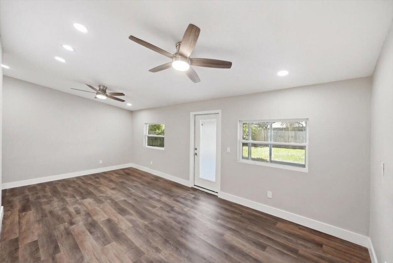 271 NE Naylor St Street, Palm Bay, FL 32907 Photo