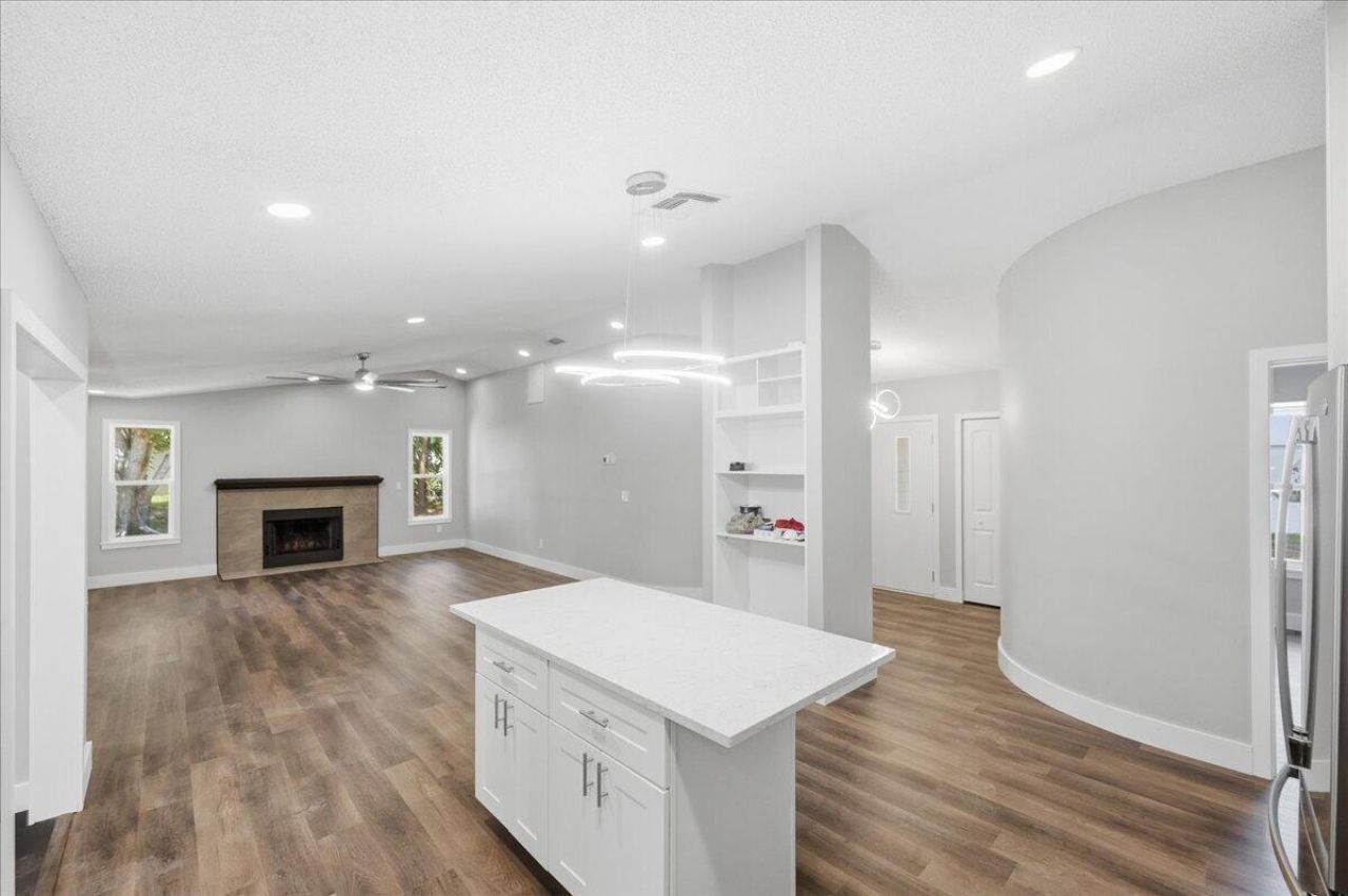 271 NE Naylor St Street, Palm Bay, FL 32907 Photo