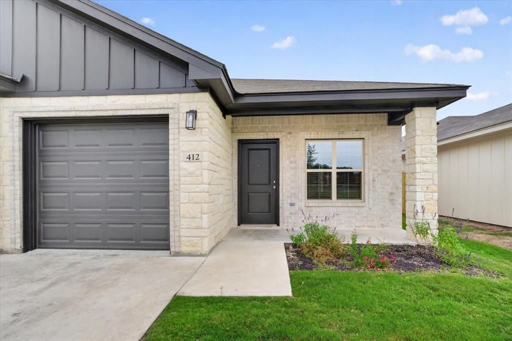 412 W Avenue C, Copperas Cove, TX 76522 Main Photo