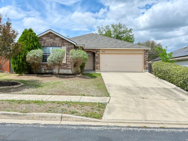 10123 Colt Xing, Converse, TX 78109