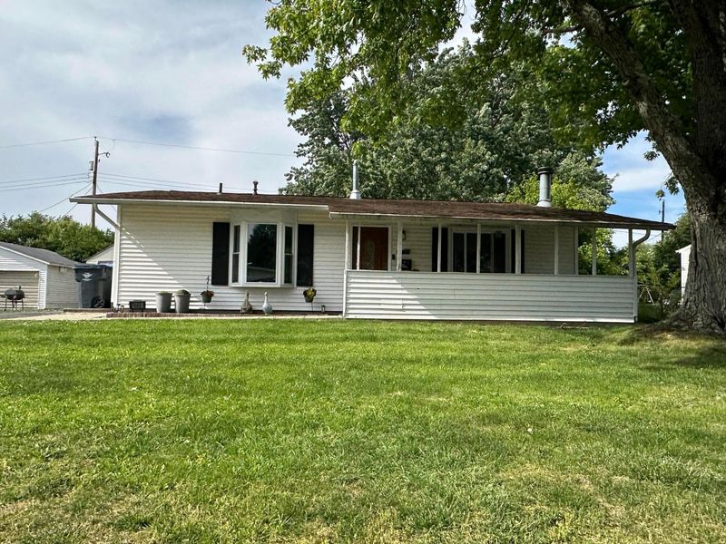 7446 Saratoga Avenue, Reynoldsburg, OH 43068 Photo 2
