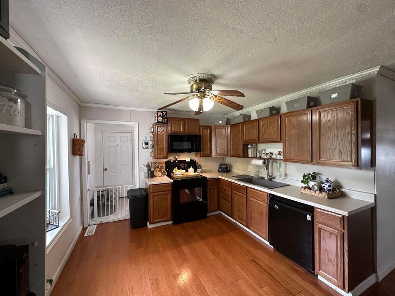 7446 Saratoga Avenue, Reynoldsburg, OH 43068 Photo 7