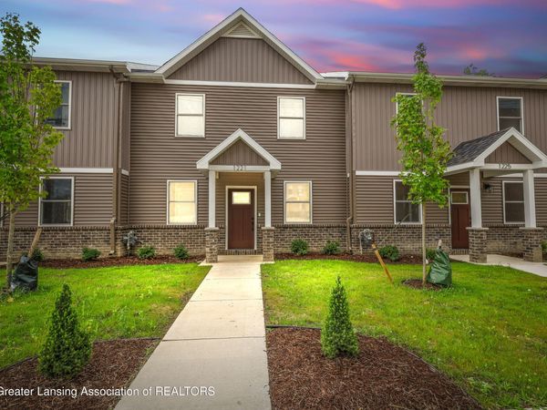 1221 W Saginaw Street, Lansing, MI 48915
