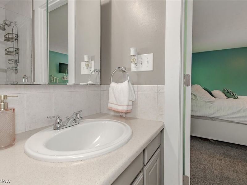 11905 Sandgate Drive, Chesterland, OH 44026 Photo 28