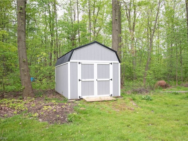 9103 Lake In The Woods Trail, Chagrin Falls, OH 44023 Photo 36