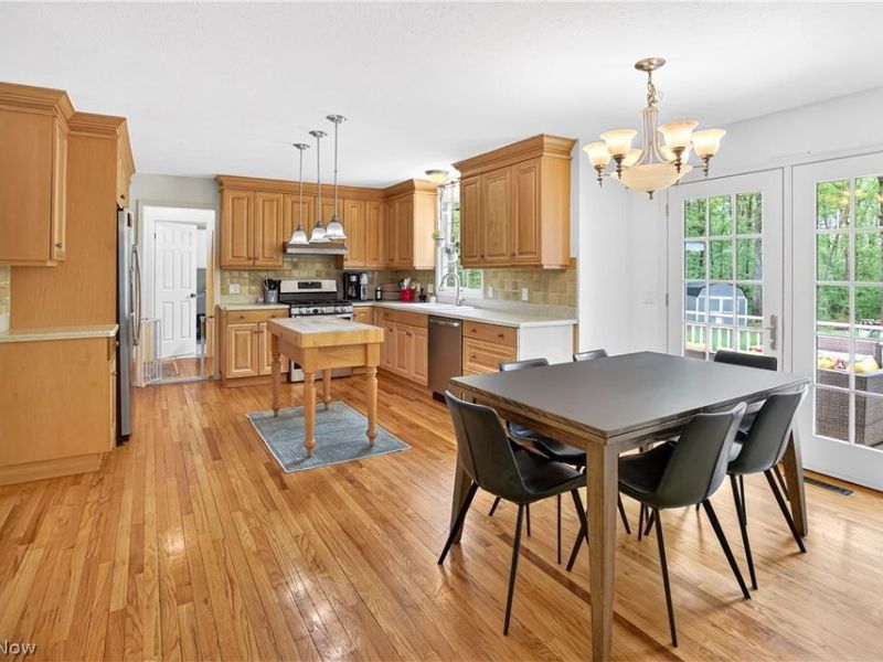 9103 Lake In The Woods Trail, Chagrin Falls, OH 44023 Photo 9
