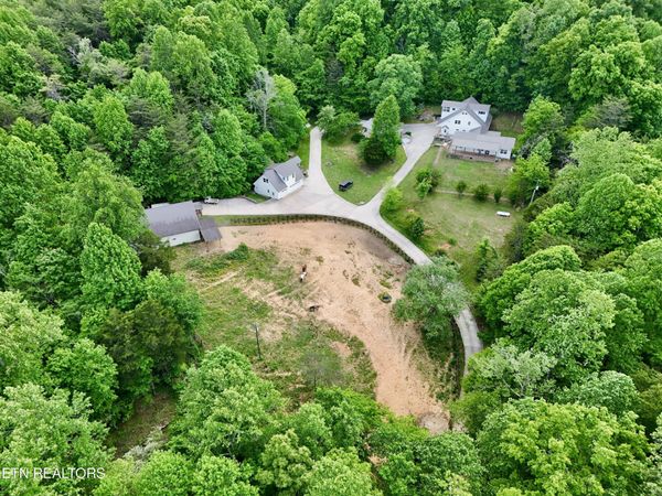 489 Hickory Grove Rd, Madisonville, TN 37354