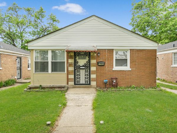12908 S Peoria Street , Chicago, IL 60643