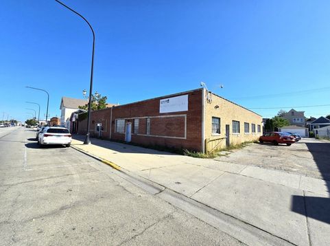 Main Photo