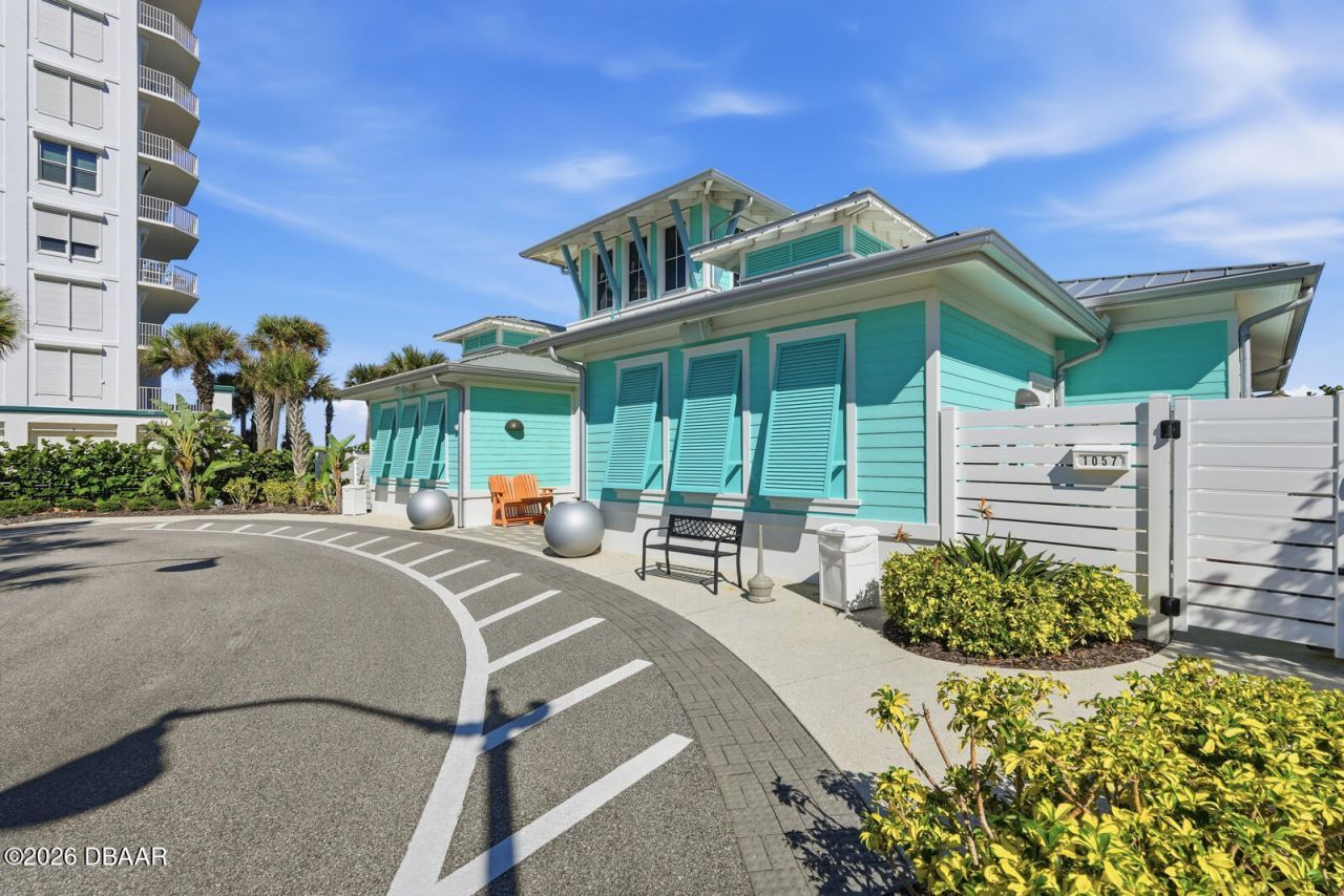 768 Margaritaville Avenue, Daytona Beach, FL 32124 Photo