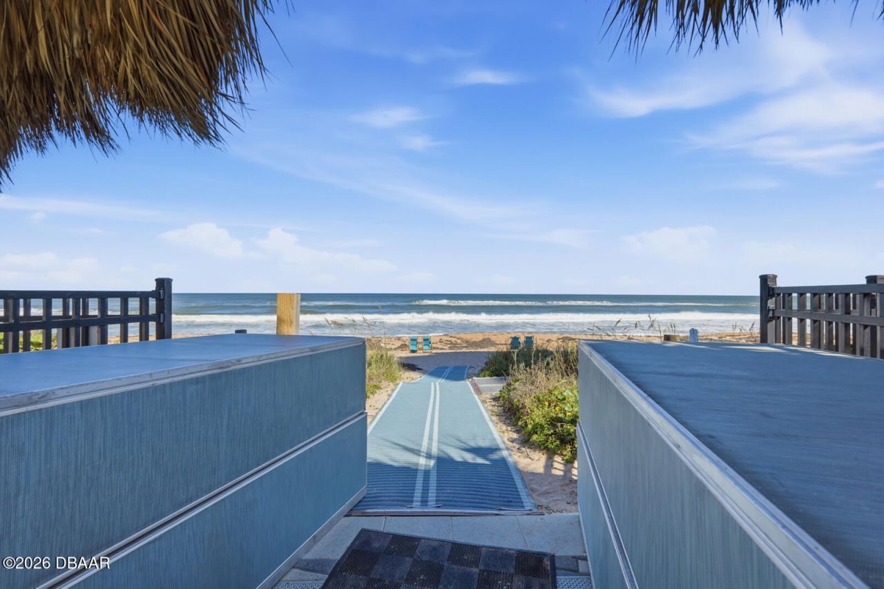 768 Margaritaville Avenue, Daytona Beach, FL 32124 Photo