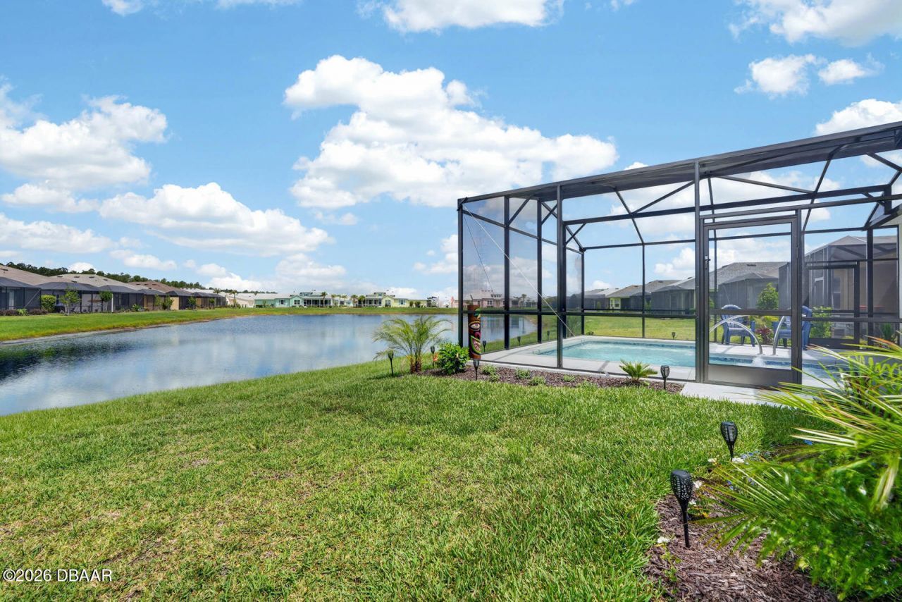 768 Margaritaville Avenue, Daytona Beach, FL 32124 Photo