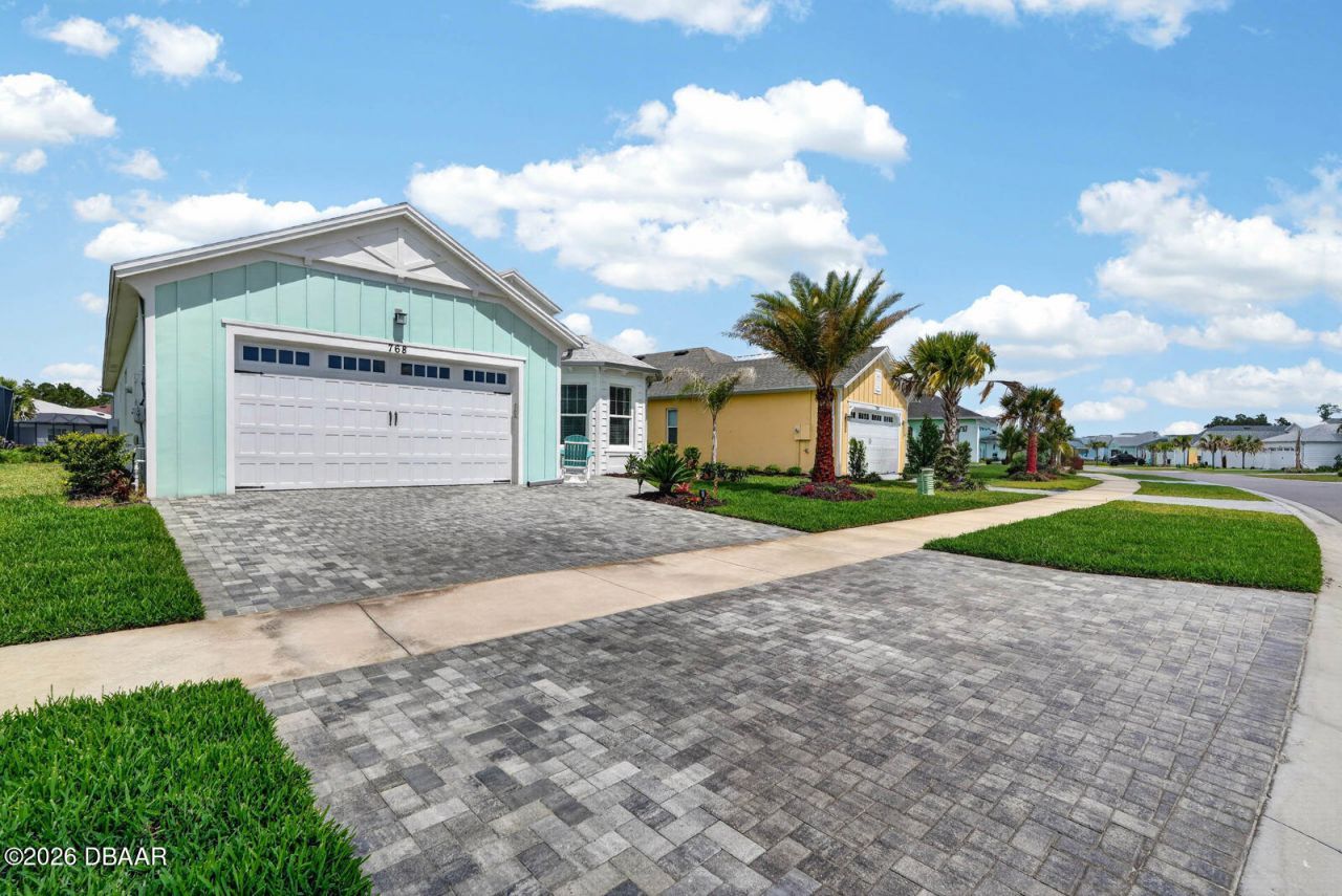 768 Margaritaville Avenue, Daytona Beach, FL 32124 Photo