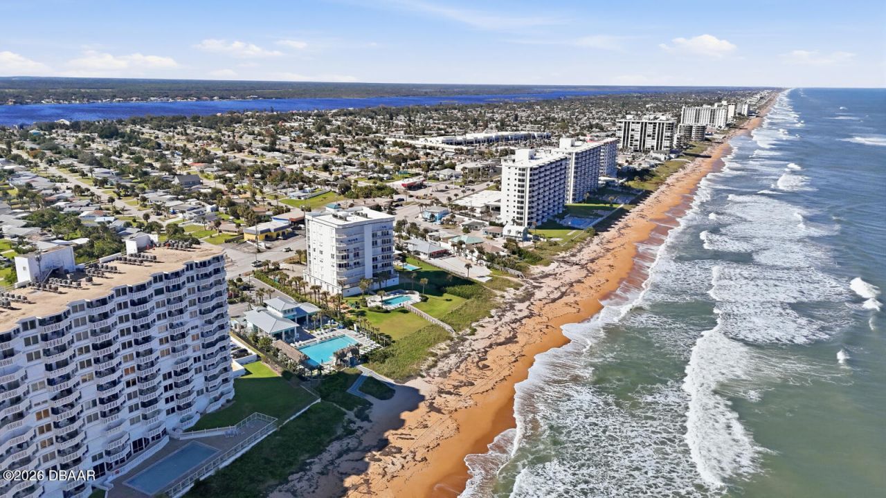 768 Margaritaville Avenue, Daytona Beach, FL 32124 Photo