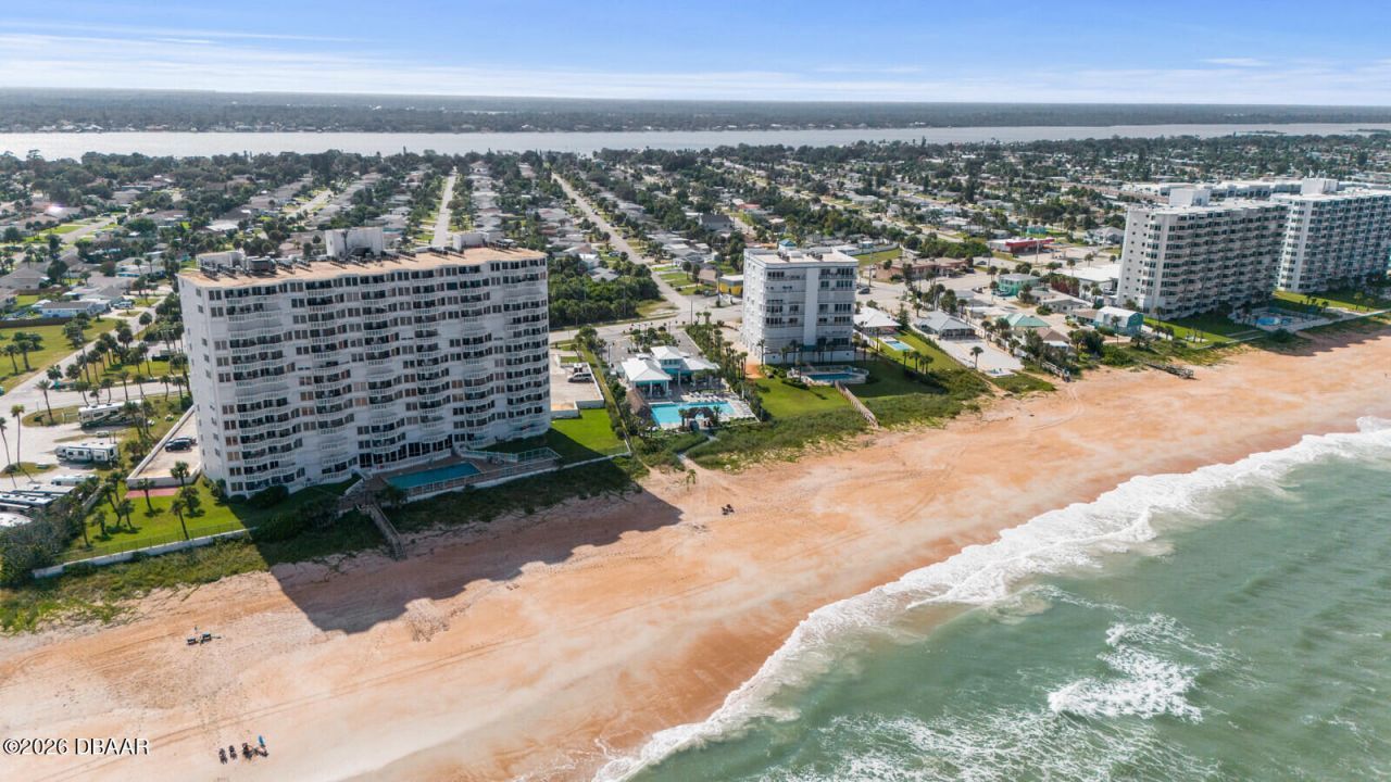 768 Margaritaville Avenue, Daytona Beach, FL 32124 Photo