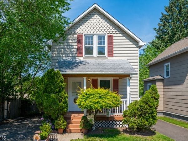 26 Cumberland Ave, Verona, NJ 07044