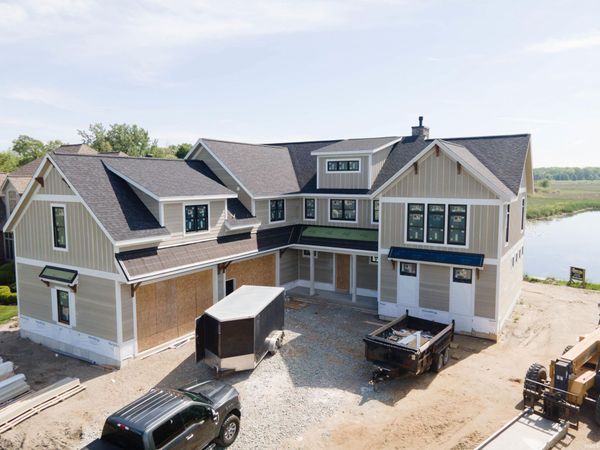 8199 E Constitution Drive, Syracuse, IN 46567