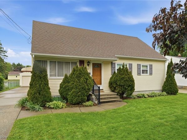 3679 Orchard Street , Mogadore, OH 44260