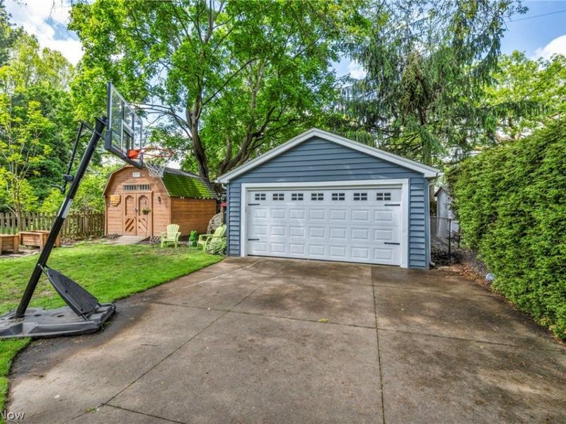 202 Kenilworth Drive, Akron, OH 44313 Photo 42