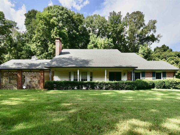 100 Quapaw Trail, Helena, AR 72342