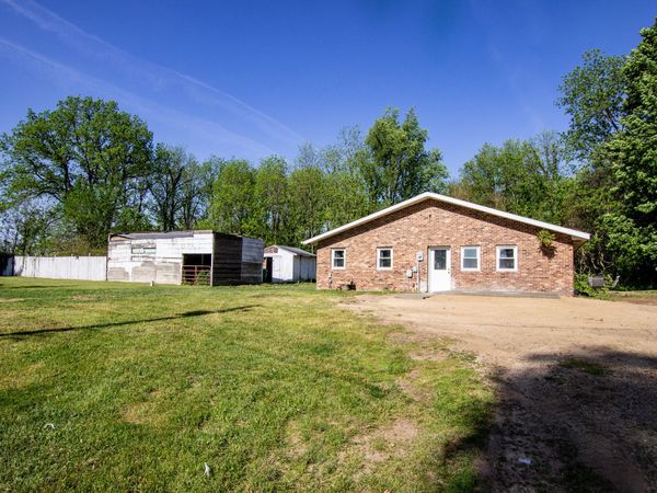 62322 Anderson Road, Cassopolis, MI 49031
