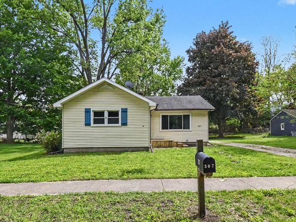 307 Mechanic Street, Stockbridge, MI 49285