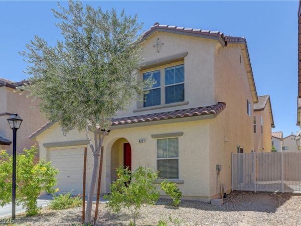 4221 Silver Magic Court , Las Vegas, NV 89129