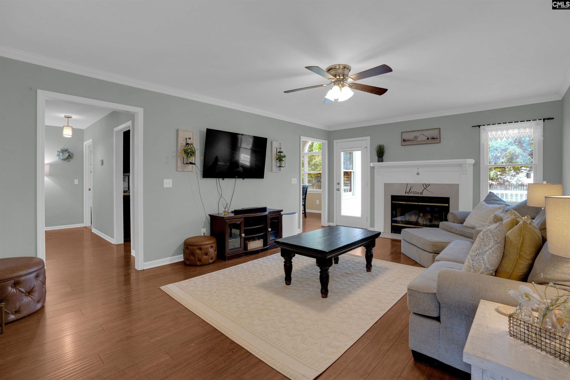110 Water Crest Drive Photo 9