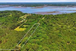 5755 Nutall Road photo 4