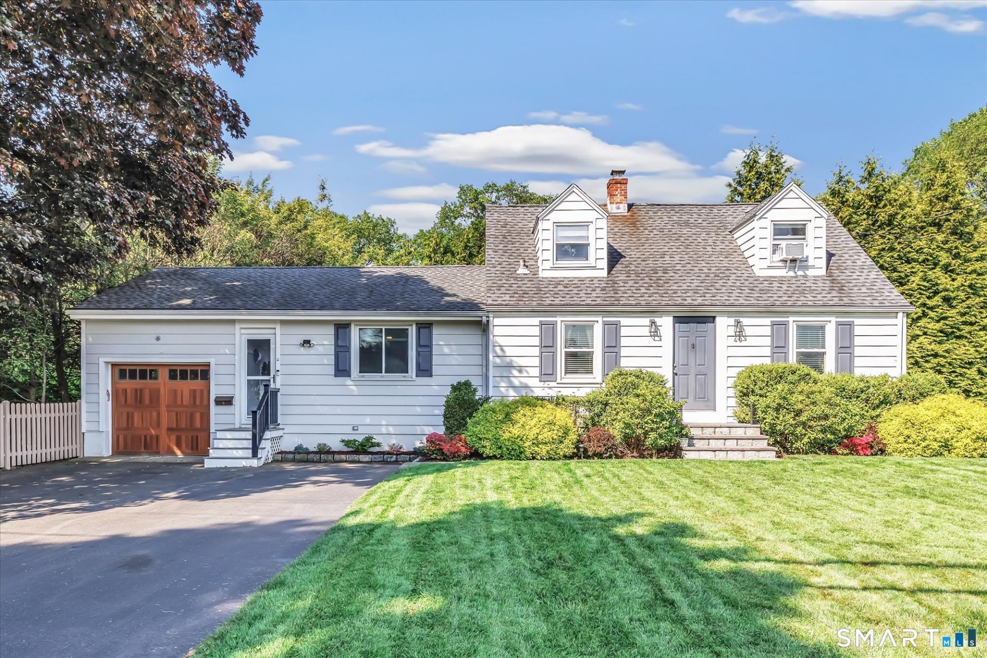 40 Walter, Norwalk, CT 06851 Main Photo