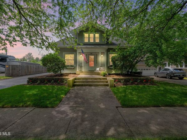 311 N Main St , Swanton, OH 43558