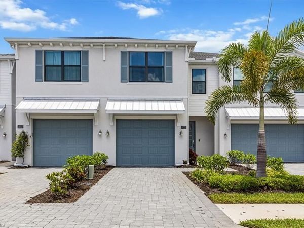 13021 Pembroke DR , NAPLES, FL 34105