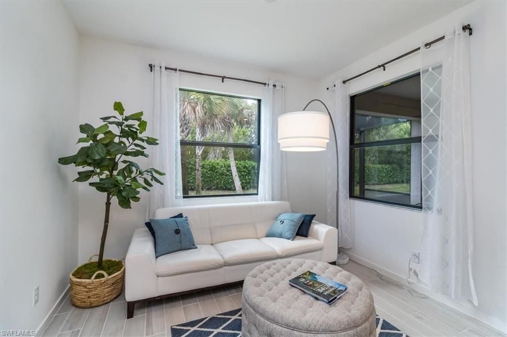 13021 Pembroke Dr , Naples, FL 34105 Photo