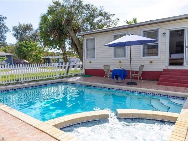 3117 Areca AVE , NAPLES, FL 34112
