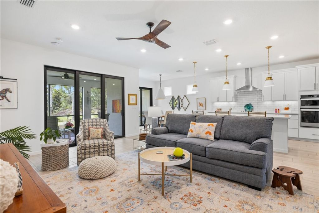 5048 Monroe Circle, Vero Beach, FL 32967 Photo
