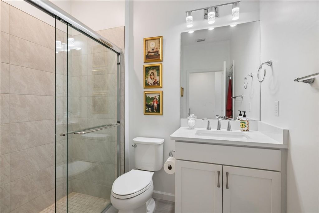 5048 Monroe Circle, Vero Beach, FL 32967 Photo