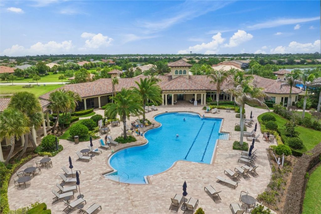 5048 Monroe Circle, Vero Beach, FL 32967 Photo