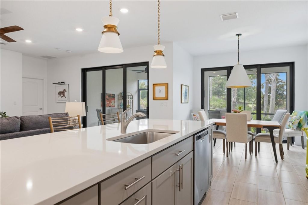 5048 Monroe Circle, Vero Beach, FL 32967 Photo