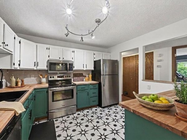 4385 Trenton Lane N, Unit 102, Plymouth, MN 55442