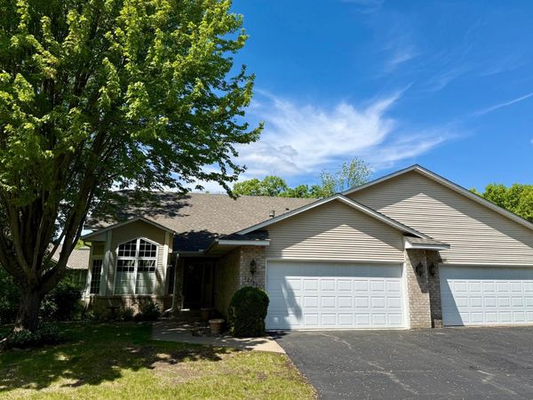 12783 Falcon Drive, Apple Valley, MN 55124